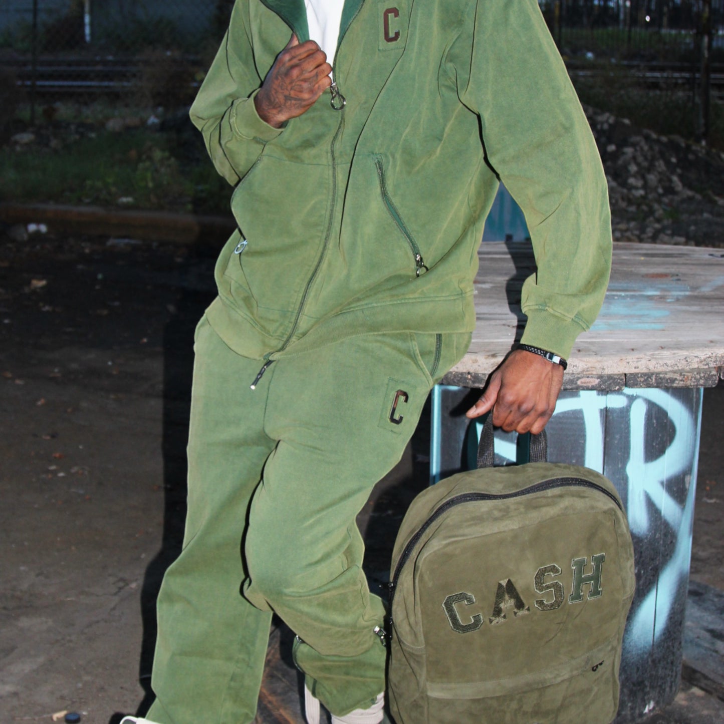 CHROME ZIPPERED HOODIE : VINTAGE GREEN