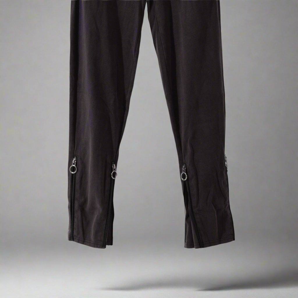 CHROME CONVERT PANTS : VINTAGE NAVY PLUM