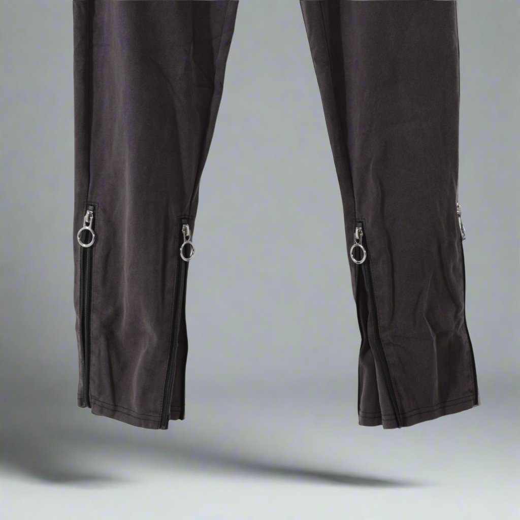 CHROME CONVERT PANTS : VINTAGE NAVY PLUM