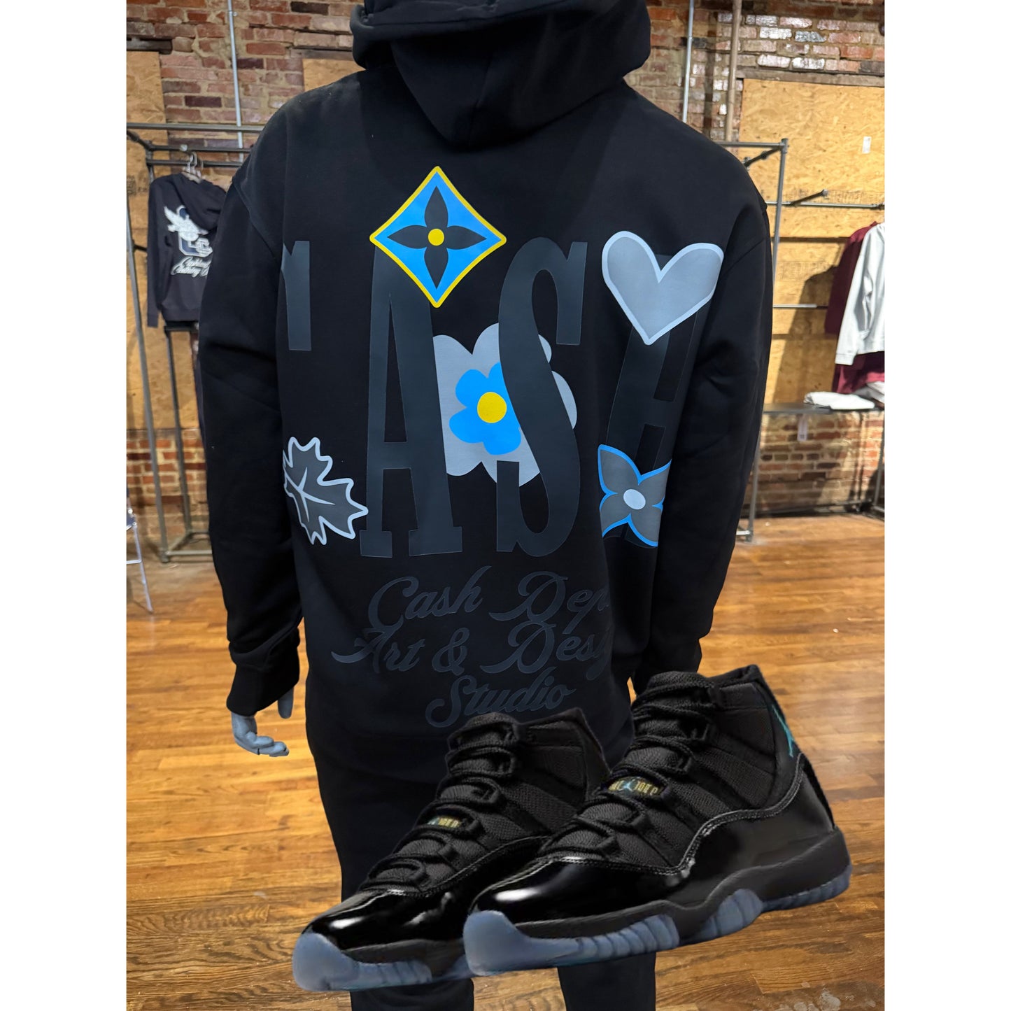 CASH STUDIO : GAMMA SWEATSUIT