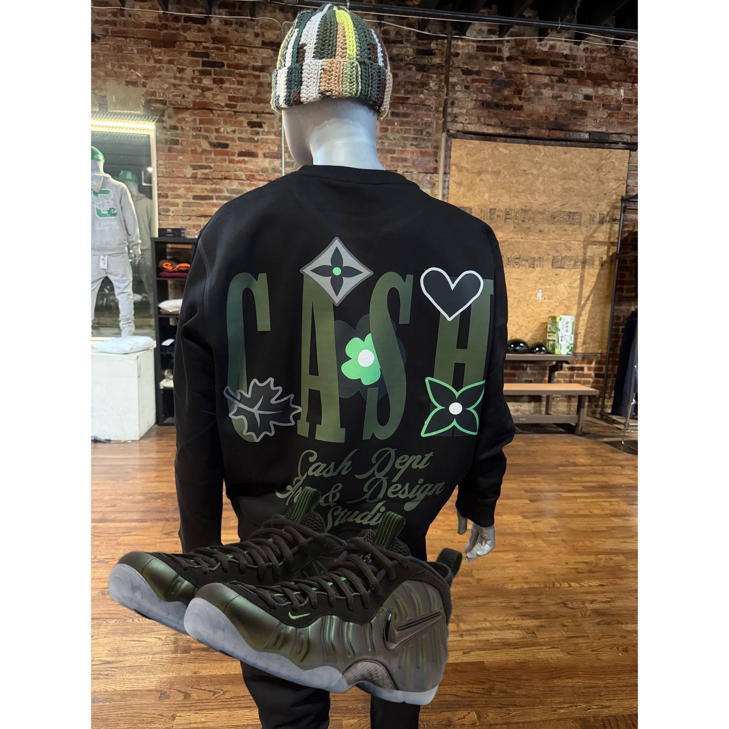 CASH STUDIO : PINE GREEN