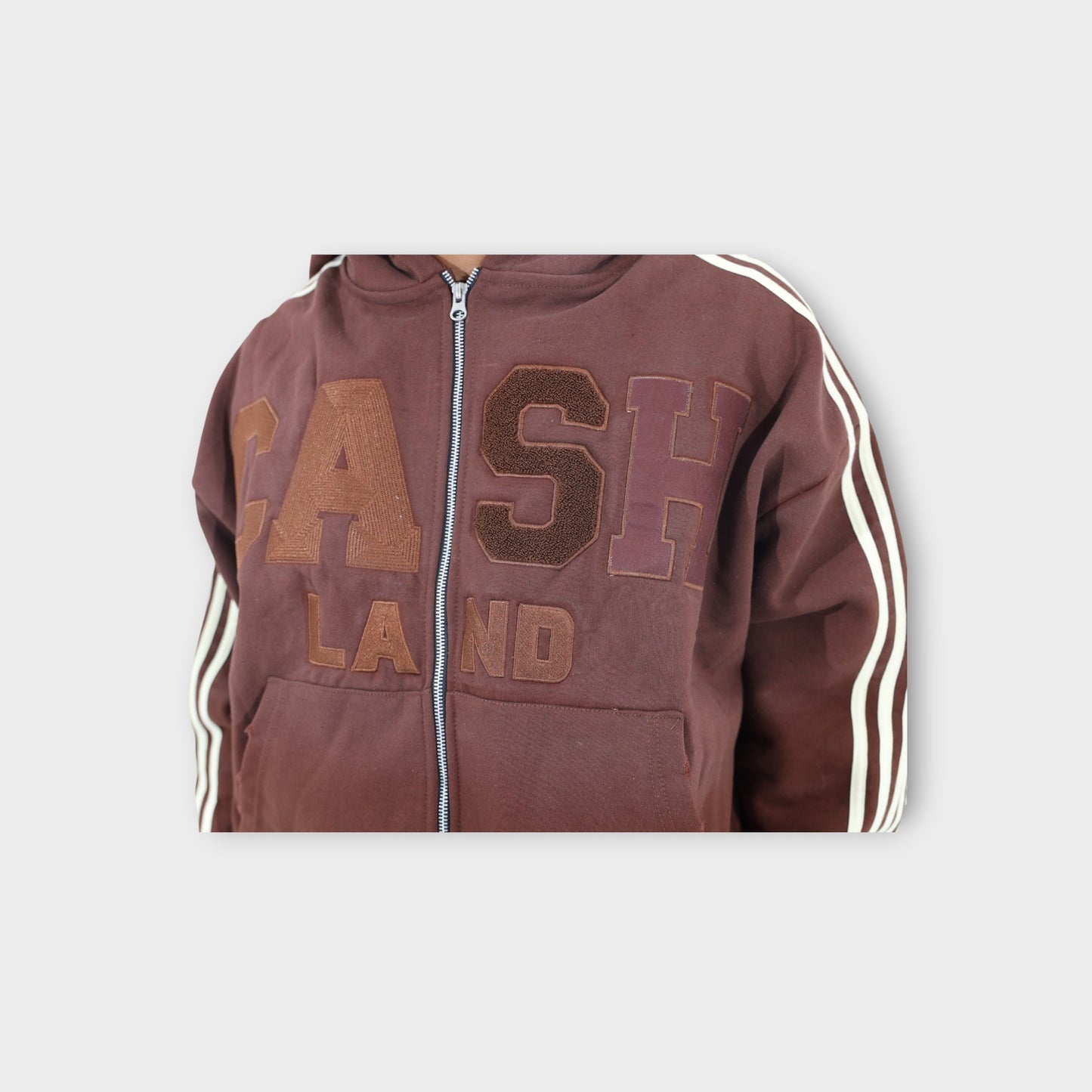 CASH TRACK SWEATSUIT : BROWN . OFF WHITE